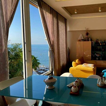 Sea&Sun&Sand Luxury Apartment In Durrës Buitenkant foto